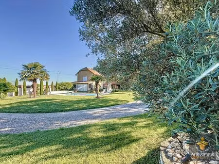 vente maison 6 pièces 210 m2 à soleymieu