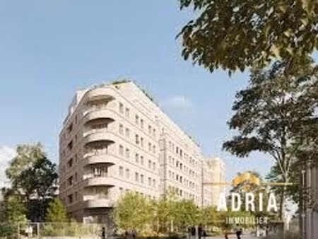 appartement de 5 pièces de luxe en vente à montreuil  île-de-france