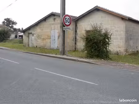 saint-loubès authentique chai en pierre de gironde 175 m² parcelle de 922 m²