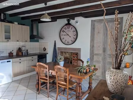 maison 4 pièces 105 m²