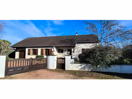 vente maison 5 pièces 105.75 m² à fragnes (71530)  229 000 €