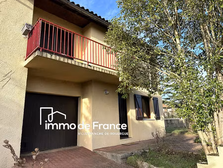 vente maison 4 pièces 100m2 villefranche-de-rouergue 12200 - 137800 € - surface privée