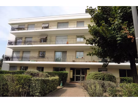 location appartement 1 pièce 26m² antony 92160