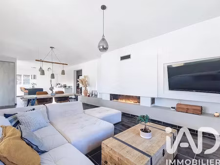 vente maison 5 pièces 185 m² à bernis (30620)  389 900 €