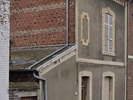 maison de ville 5 pièces 80 m²