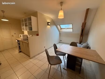 studio meublé à louer