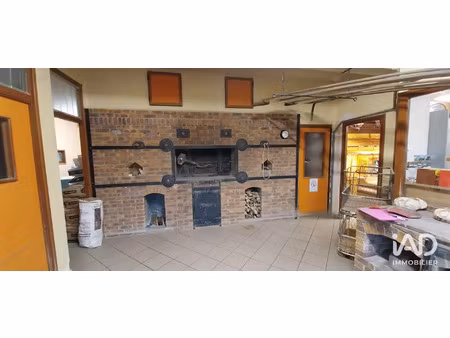 vente commerce 280 m² la goutelle (63230)