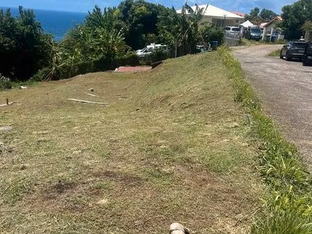 terrain vue mer de 653 m² – le marigot