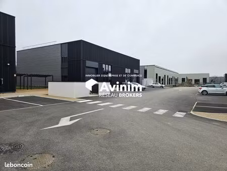 local 225 m² trévoux