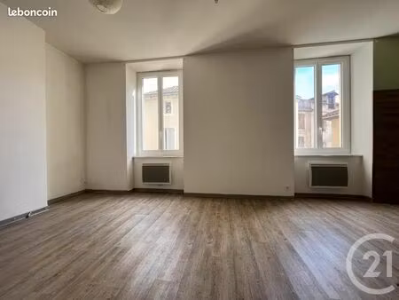 immeuble 140 m² saint affrique