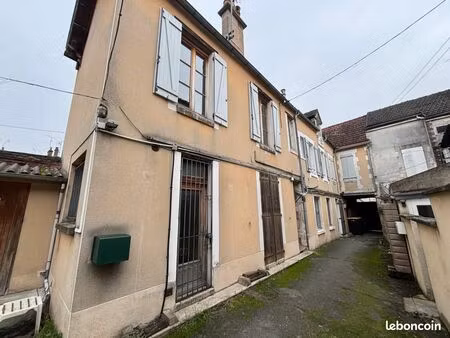 café/hôtel/restaurant 180 m²