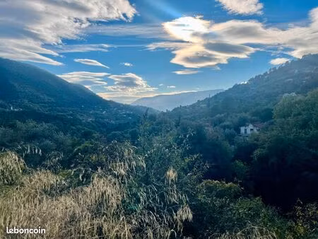 beau terrain constructible à vendre saint blaise