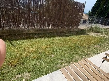 type 2 meublé et équipé 35 m2 jardin