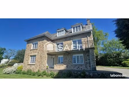 maison 8 pièces 180 m²