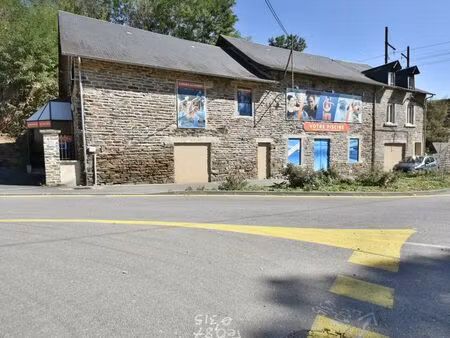 local 165 m² uzerche