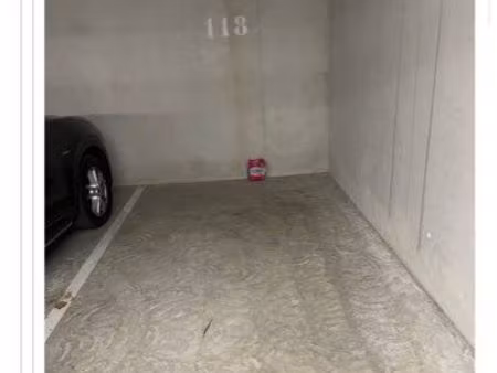 parking à beausoleil