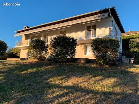 maison 7 pièces 185 m²