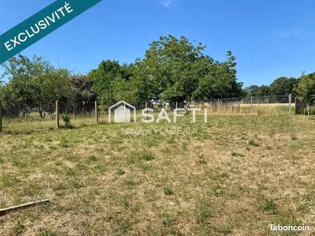 terrain 306 m² noyant-de-touraine