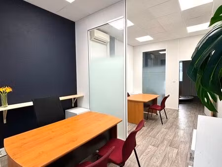 bureau à ecole-valentin