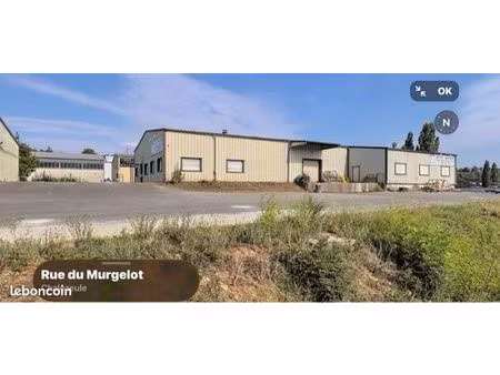 local commercial / entrepôt / commerce / dépôt / atelier