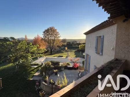 maison 6 pièces 172 m²