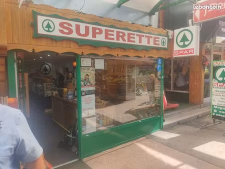 mur commerce épicerie au lioran