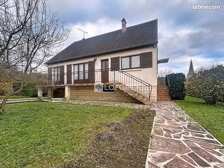 pavillon 4 pièces 94 m²