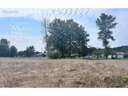 terrain 1 720 m² saint aigulin