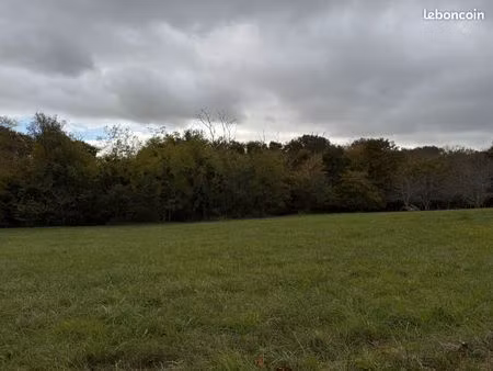 terrain 1 648 m² saint exupery