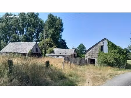 maison  bâtiments + terrain 1ha