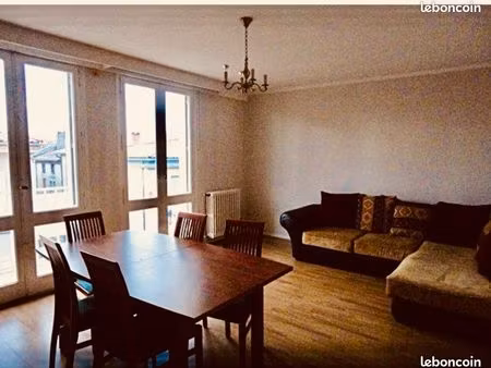 f3 pamiers - 39000 - viager libre