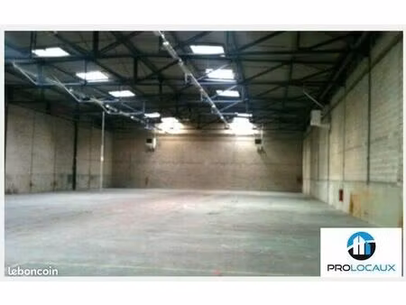 local d'activite 983 m² creil