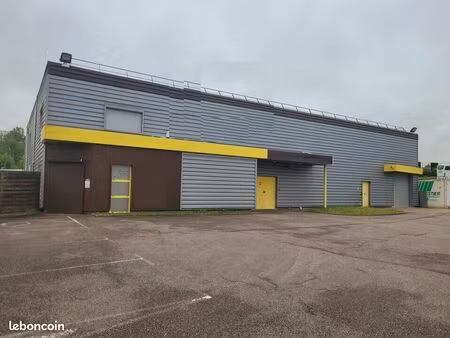 local d'activite 750 m² val de reuil