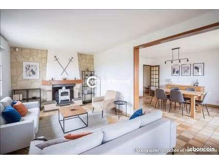 maison 6 pièces 160 m²