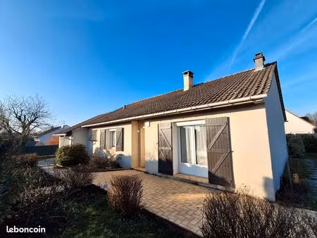 maison familiale 103m² habitable au calme et accès de plein pied