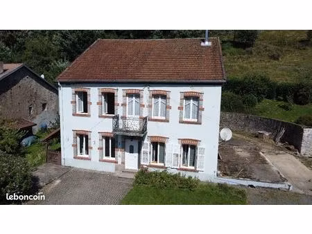 maison 9 pièces 185 m²