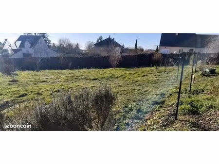 terrain 705 m² artannes sur indre