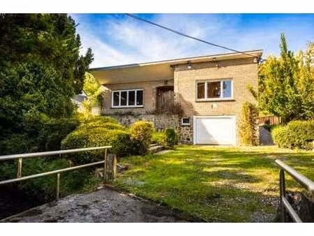 bungalow 2 ch. avec caves et garage