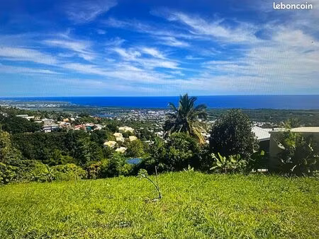 magnifique terrain de 838m2 à la ravine sèche