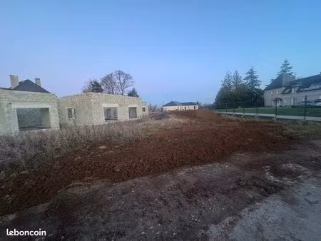 à vendre terrain et maçonnerie