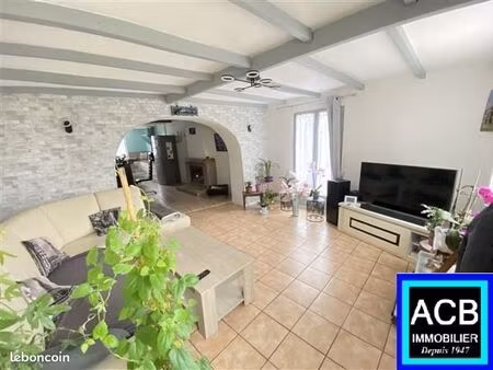 maison 5 pièces 93 m²