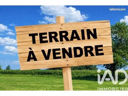 terrain 741 m² le chay