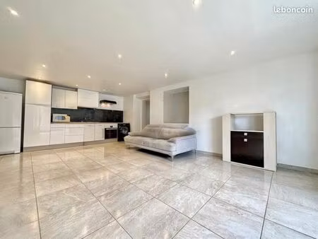 appartement t2 vougy