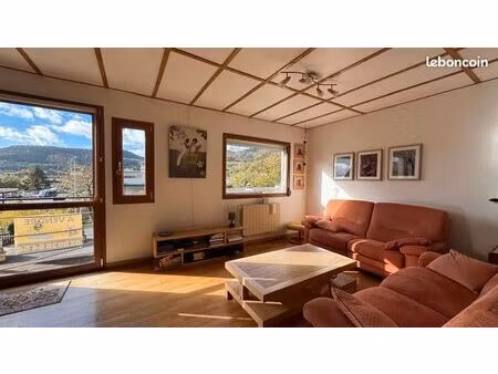 chalet 5 pièces 102 m²