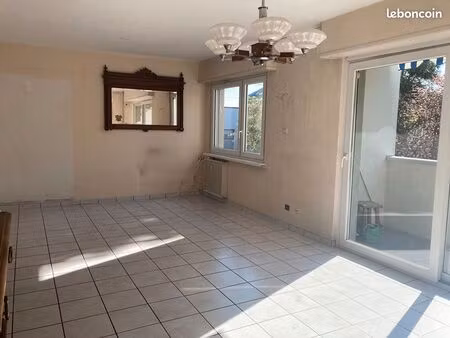 appartement 4 pièces 90 m²