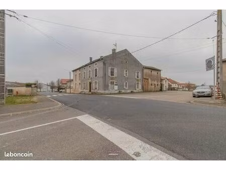 maison 8 pièces 250 m²