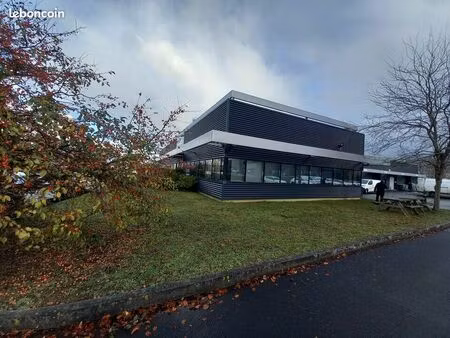 local d'activite 1438 m² ifs
