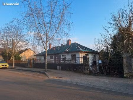 vends terrain de 1417 m2