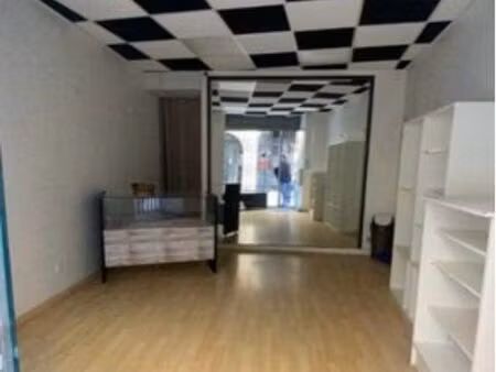 local commercial thuir