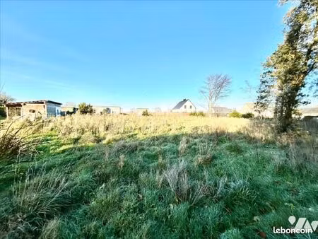 terrain 2869 m² lessay